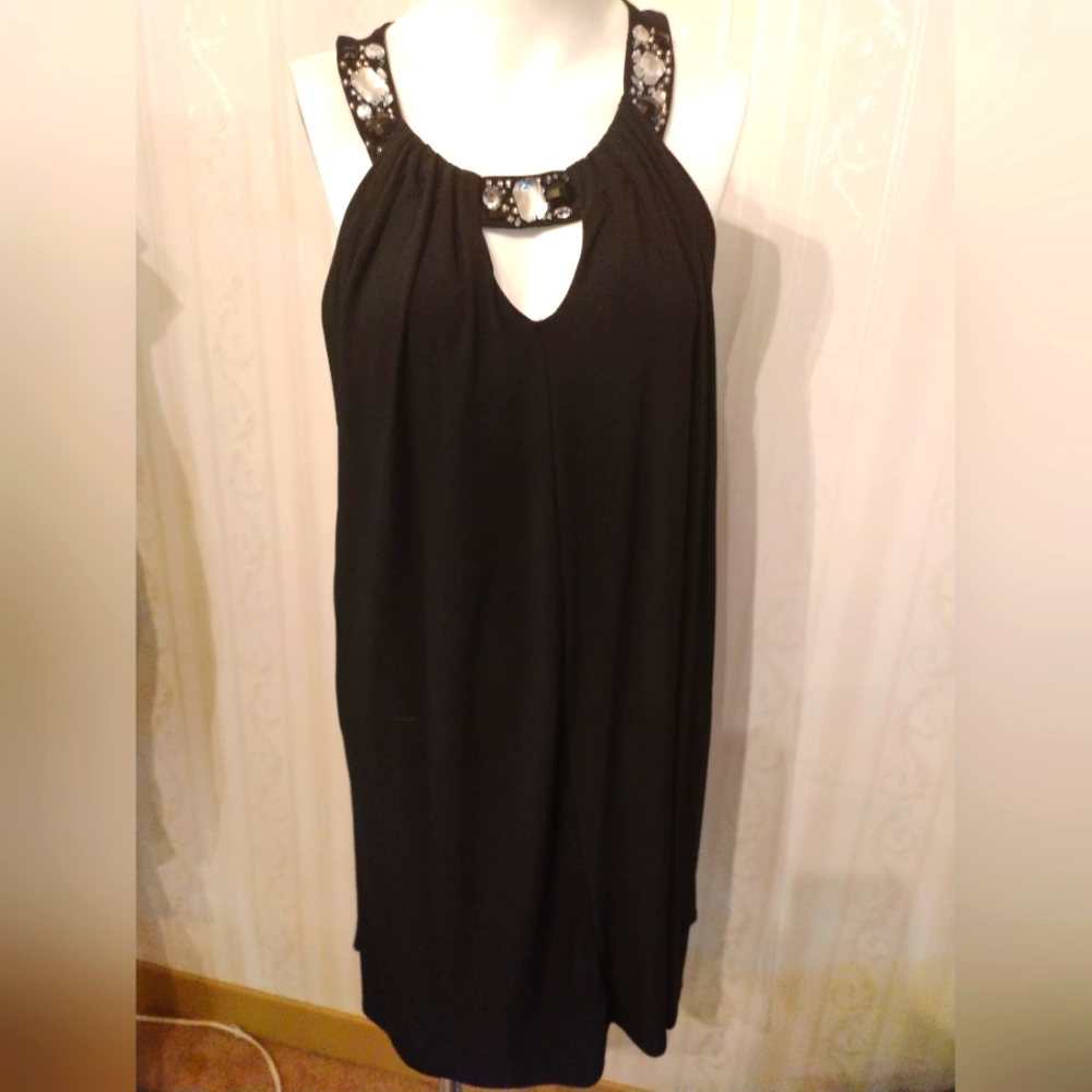 - 🌸Nwt Dress Barn dress with crystal accents🌸